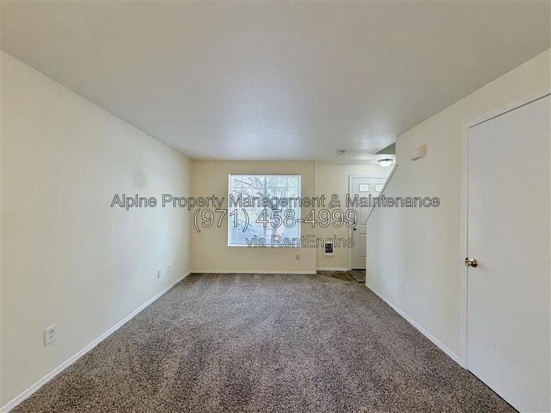 8314 Se Yamhill St #2 - Photo 2 of 17