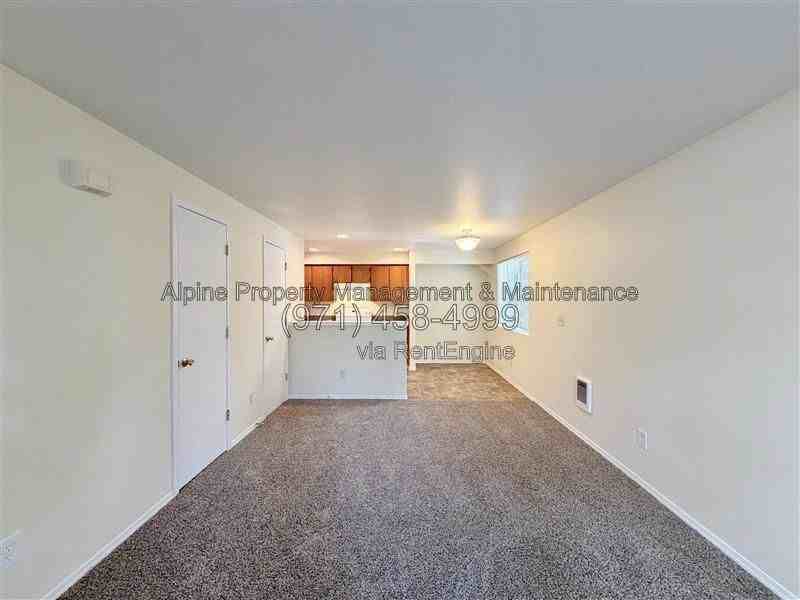 8314 Se Yamhill St #2 - Photo 3 of 17