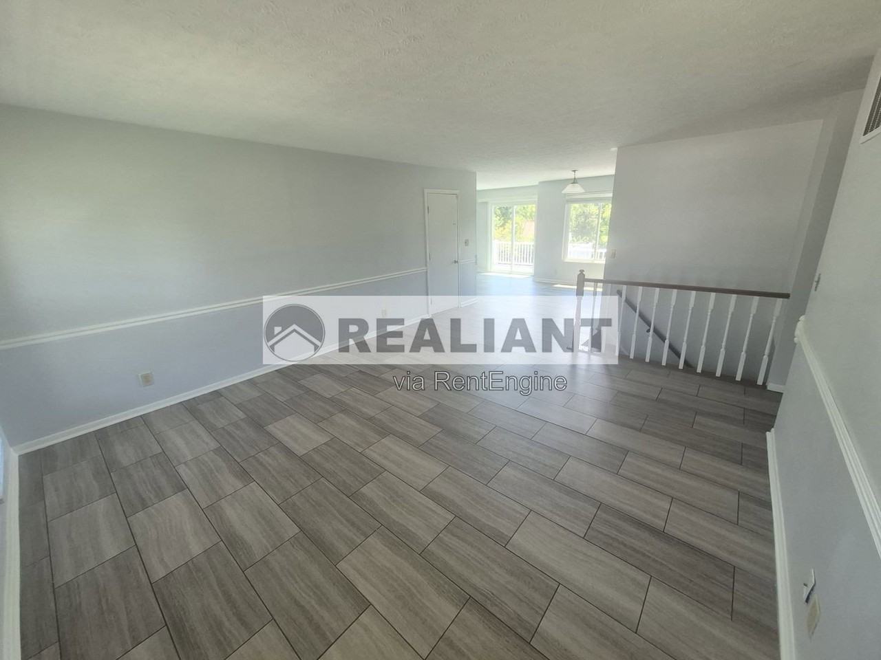 1725 Promontory Dr - Photo 2 of 26
