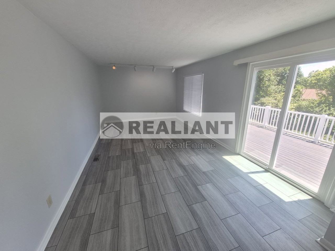 1725 Promontory Dr - Photo 6 of 26