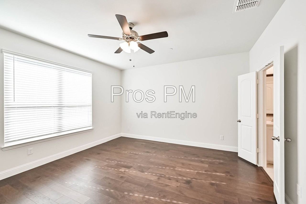 4256 Mingo Dr - Photo 6 of 28