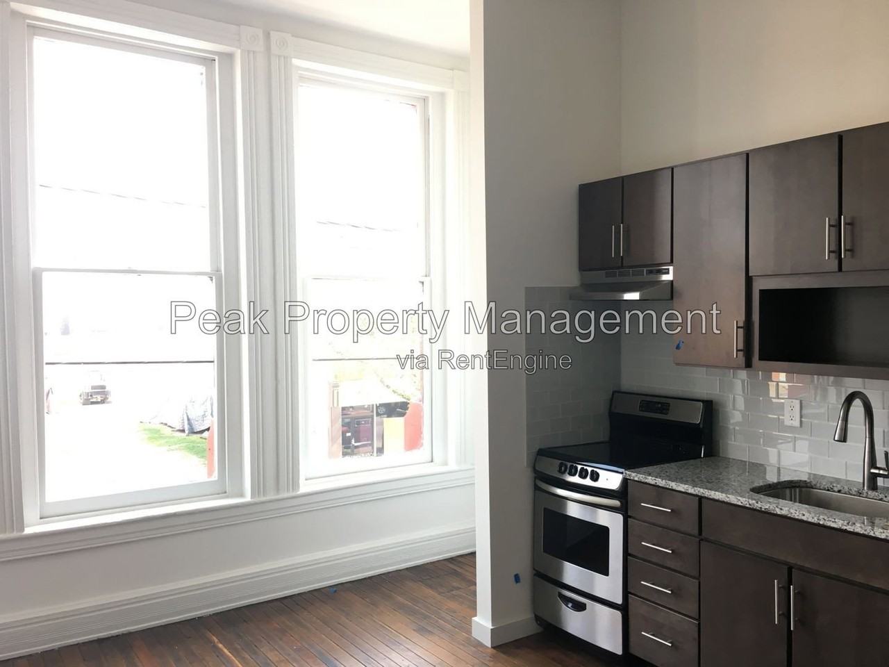 1309 Hull St #201 - Photo 3 of 10