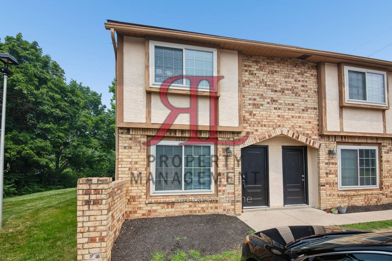 5532 Kenneylane Blvd - Photo 2 of 30