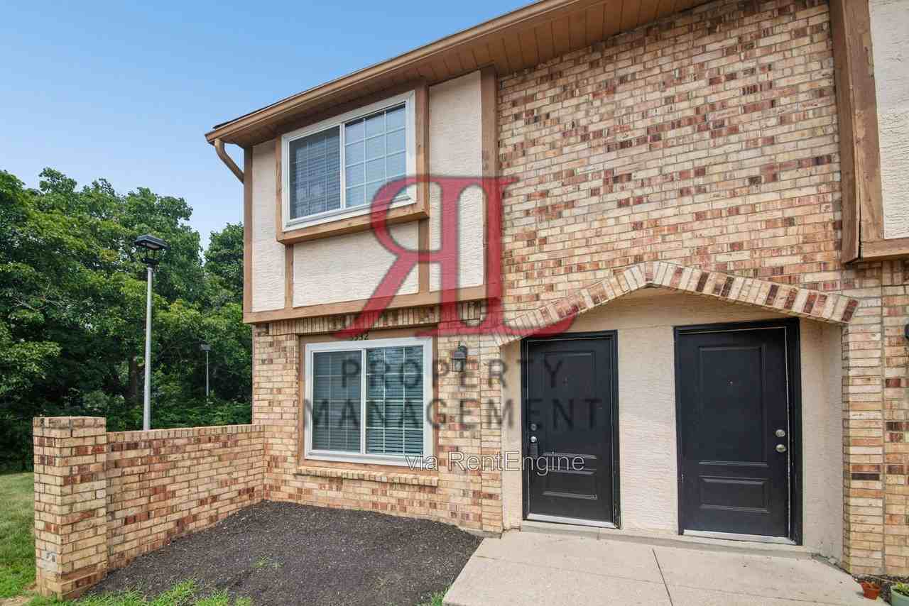 5532 Kenneylane Blvd - Photo 4 of 30