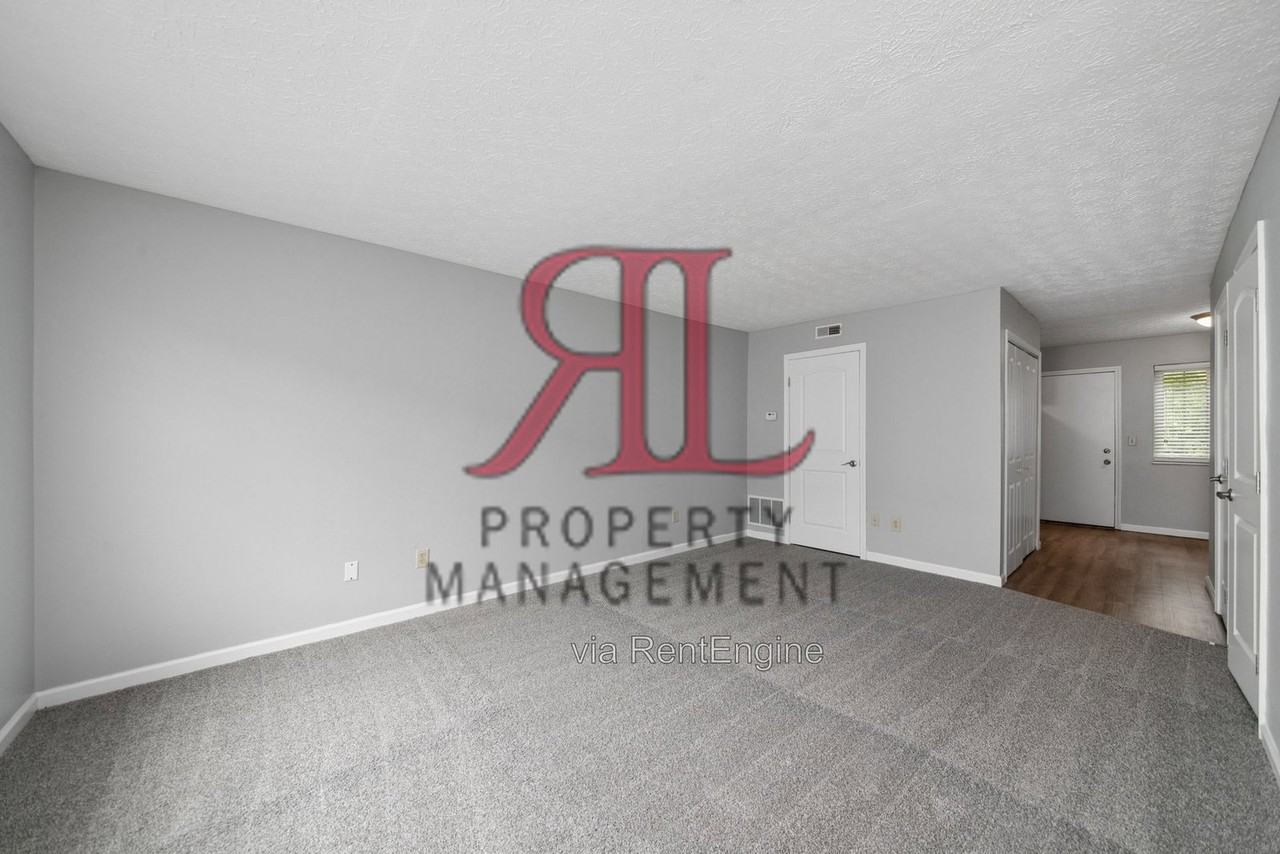 5532 Kenneylane Blvd - Photo 6 of 30