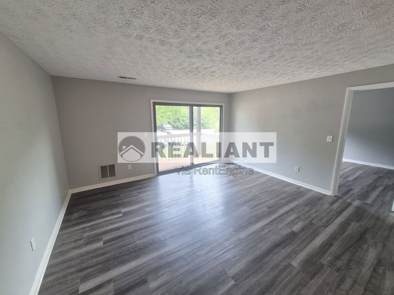 68 View Terrace Dr #5 - Photo 2 of 15