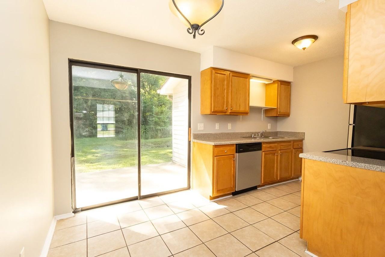 1120 Mcbrien Rd #A - Photo 2 of 14