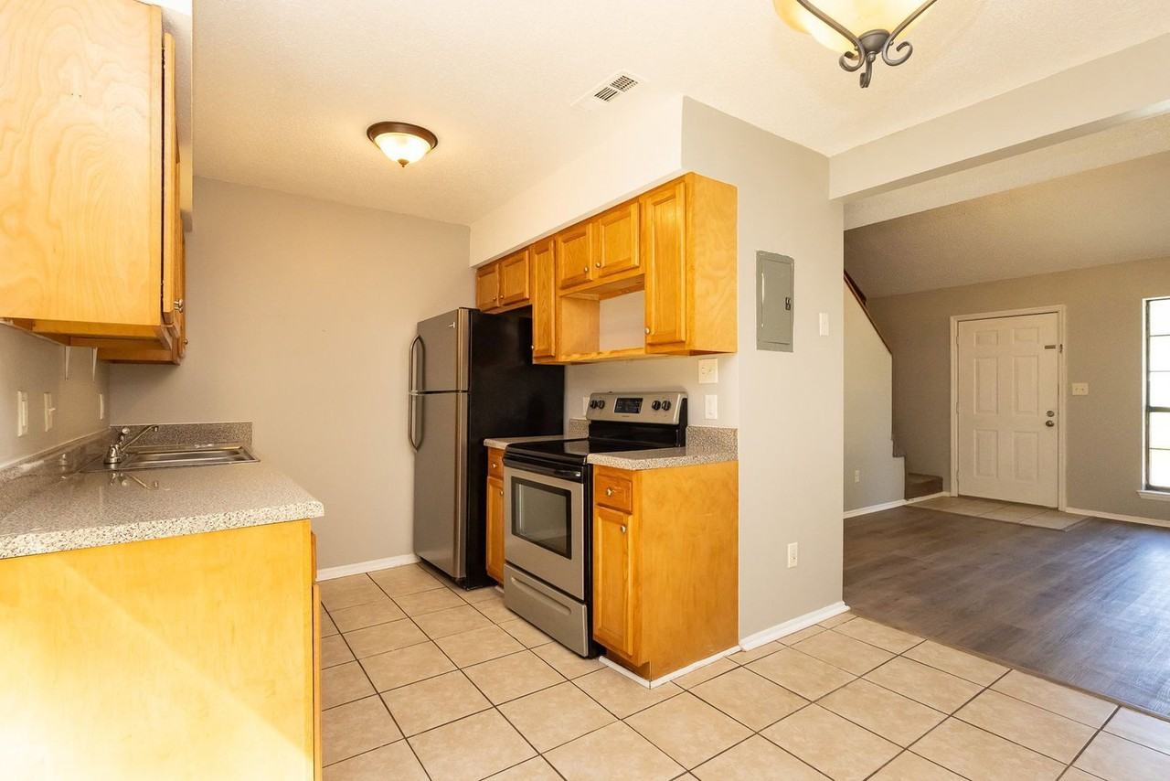 1120 Mcbrien Rd #A - Photo 7 of 14