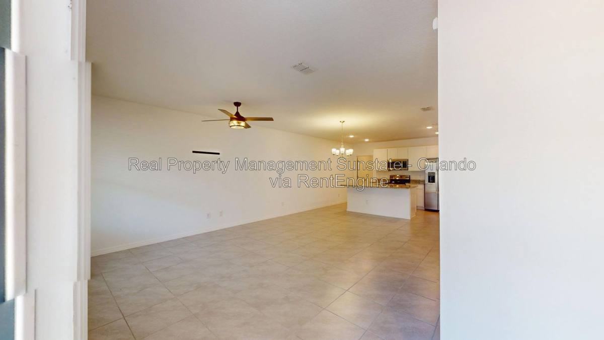 648 Belgrove St - Photo 4 of 10