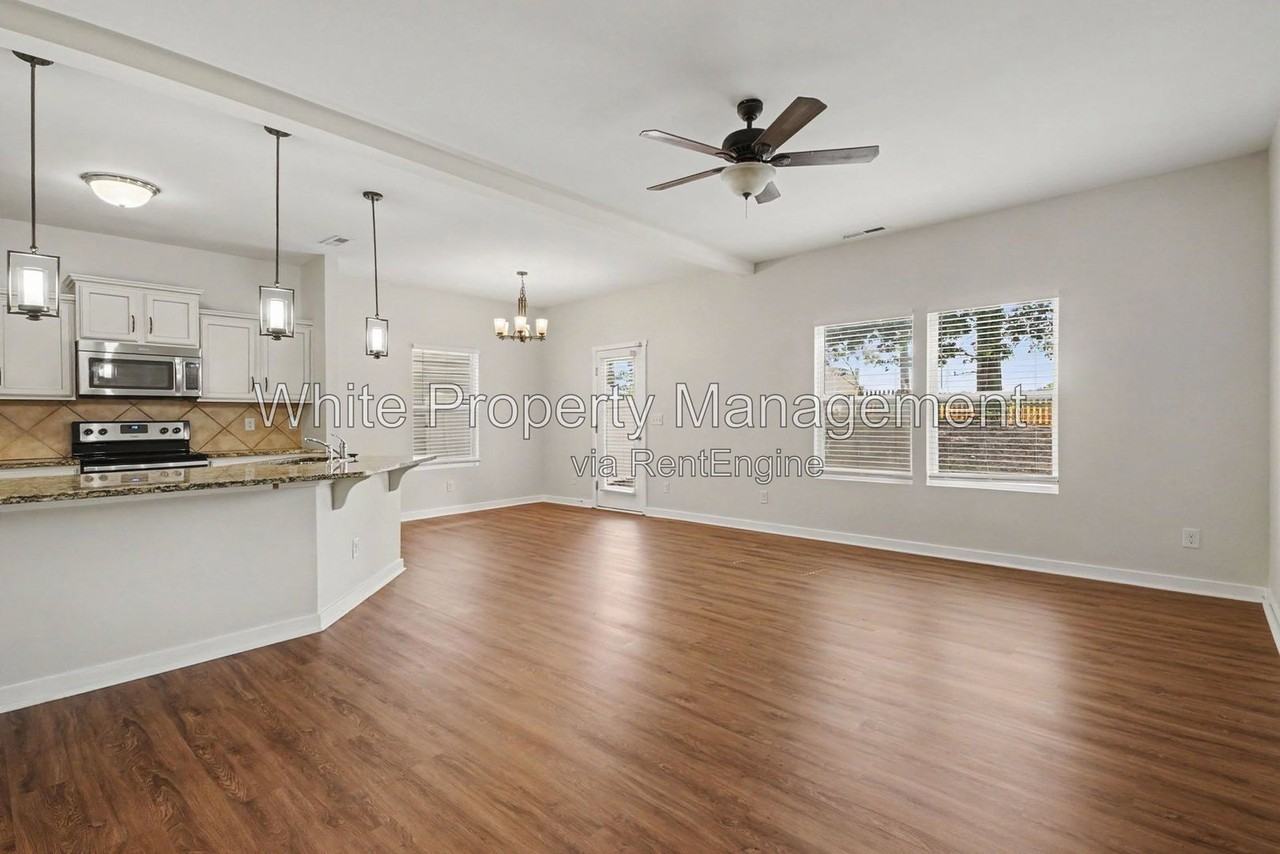 2720 Bramble Ridge Ct - Photo 4 of 28