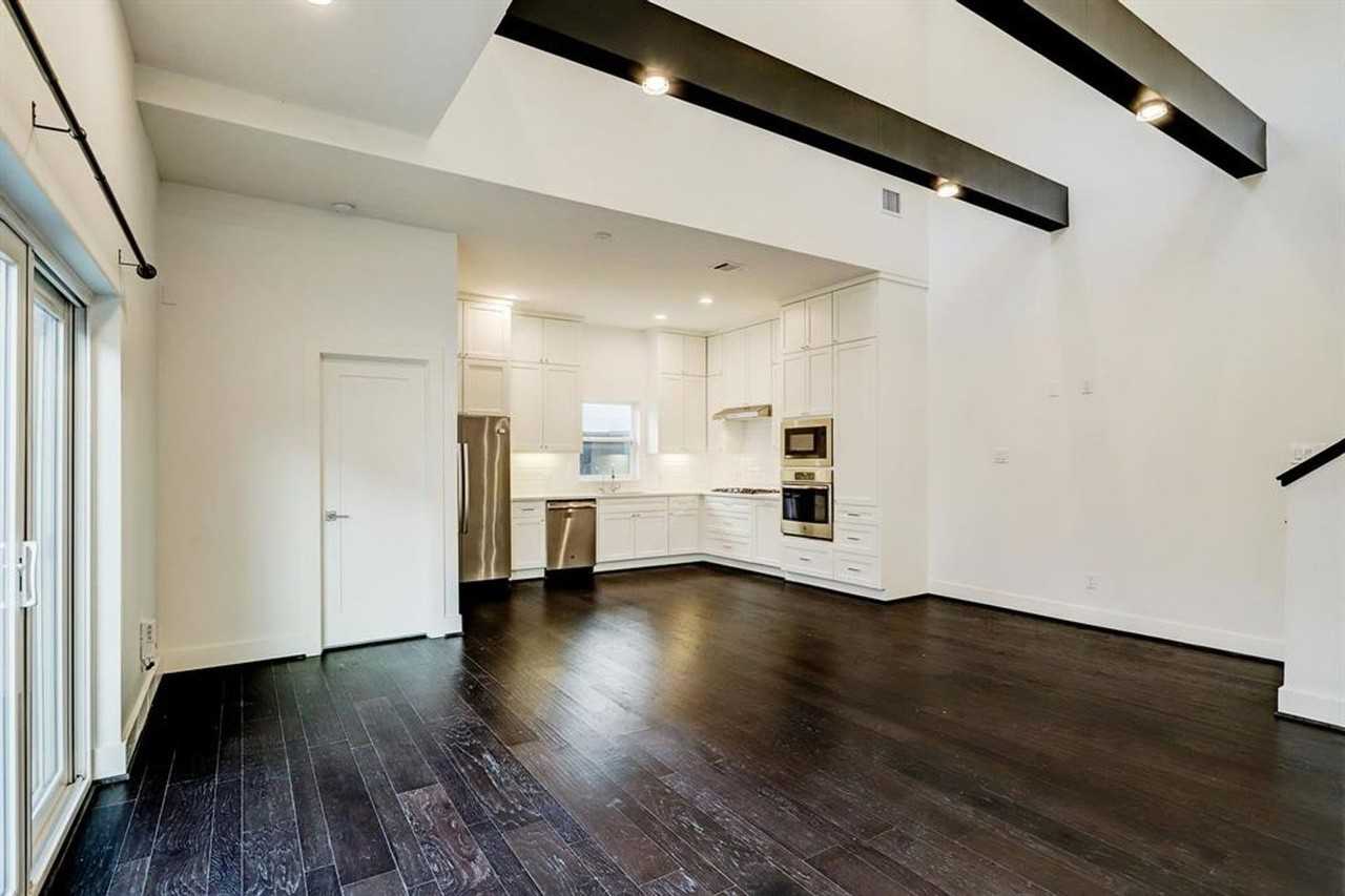 1906 Jack Oak Ave - Photo 6 of 28