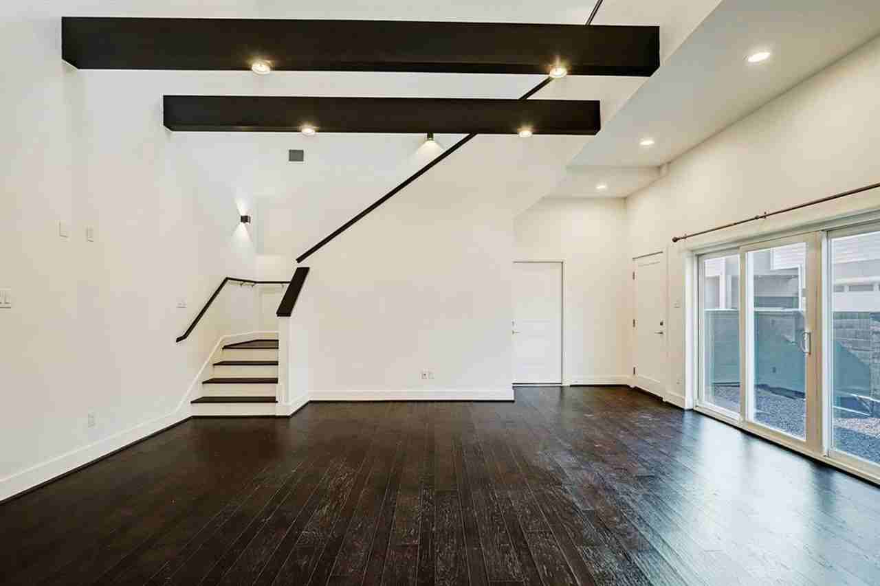 1906 Jack Oak Ave - Photo 7 of 28