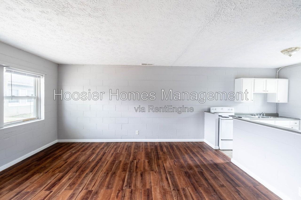 1254 W 23rd St #4 - Photo 5 of 22