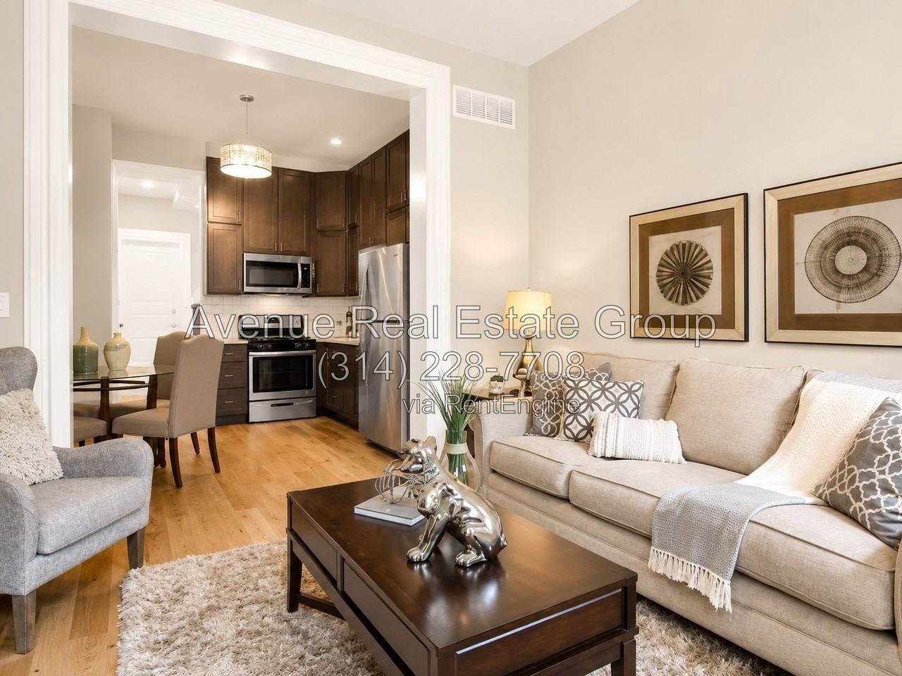 2329 Hickory St - Photo 5 of 31