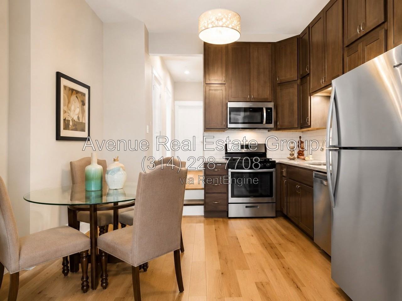 2329 Hickory St - Photo 6 of 31