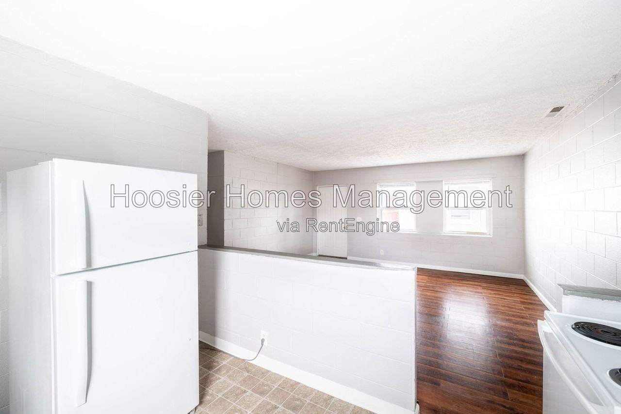 1254 W 23rd St #2 - Photo 7 of 23