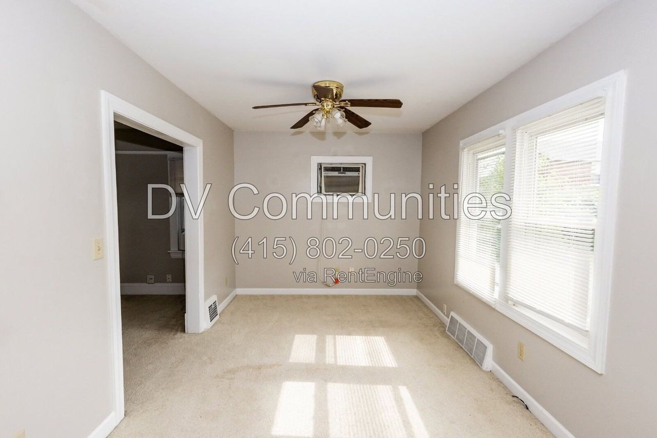 4488 W 149th St - Photo 3 of 14