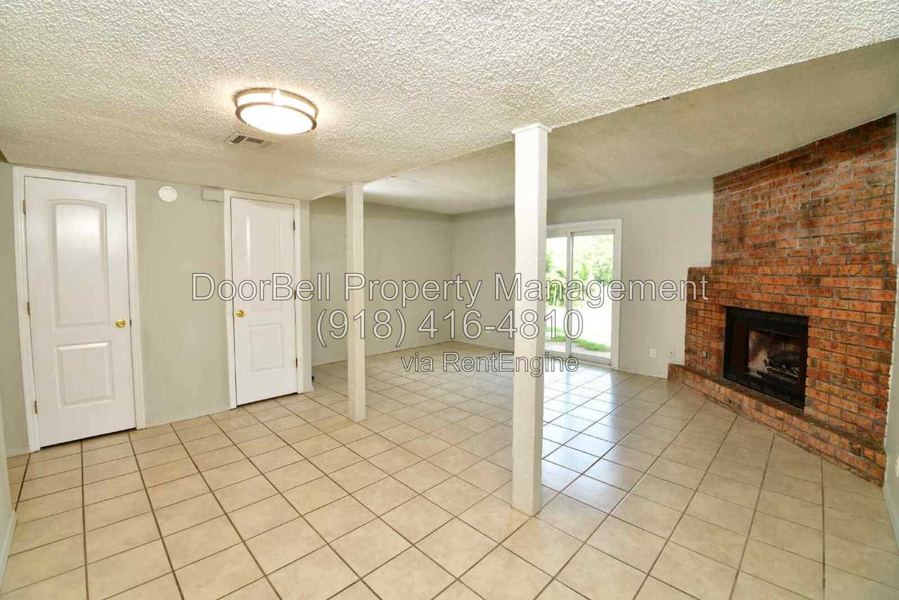 14440 S 302nd East Ave #B - Photo 5 of 17