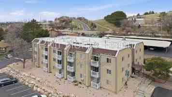 featured image of 5630 Meadow Ln #172