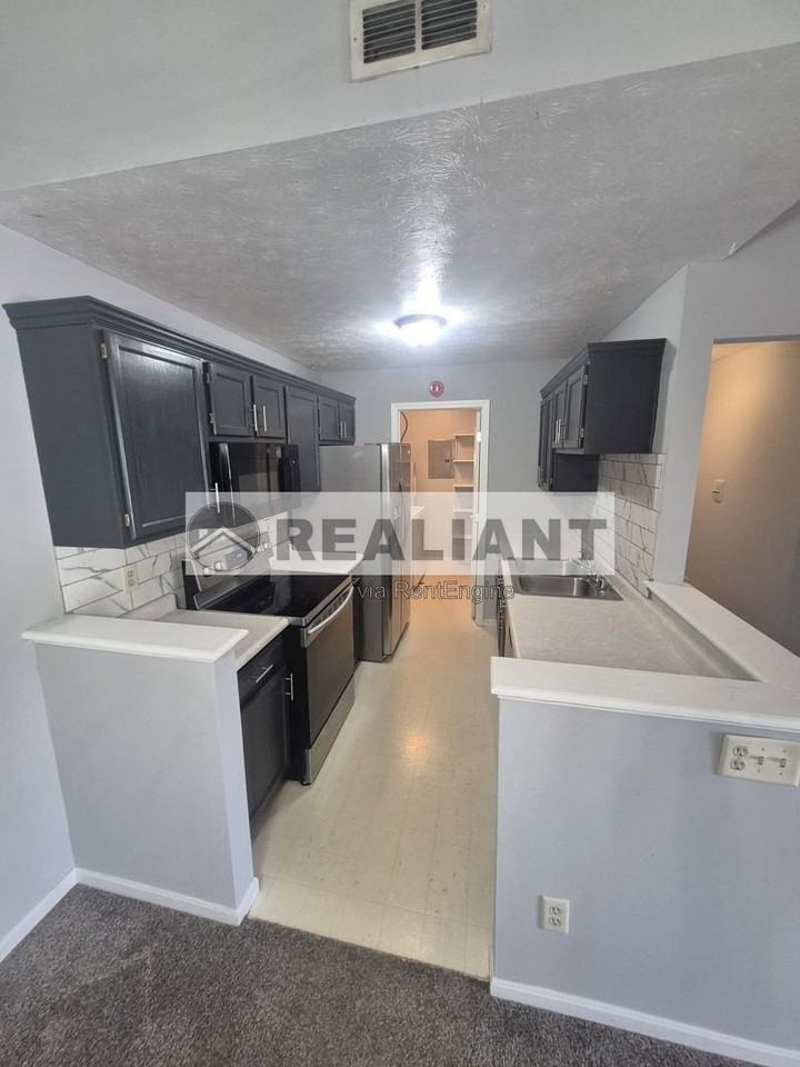 10136 Carnation Ct #9 - Photo 4 of 16