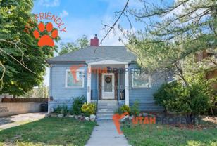 2263 S Green St - Photo 1 of 1