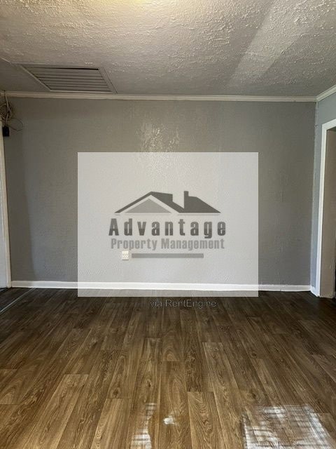 42 Millers Mill Rd - Photo 6 of 18