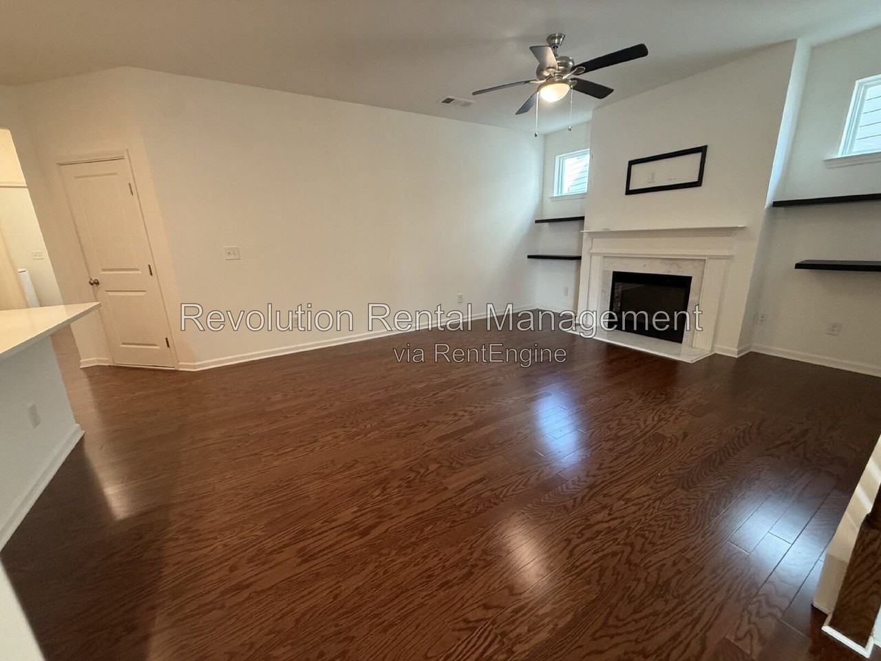 565 Morrow Ln Sw - Photo 3 of 10