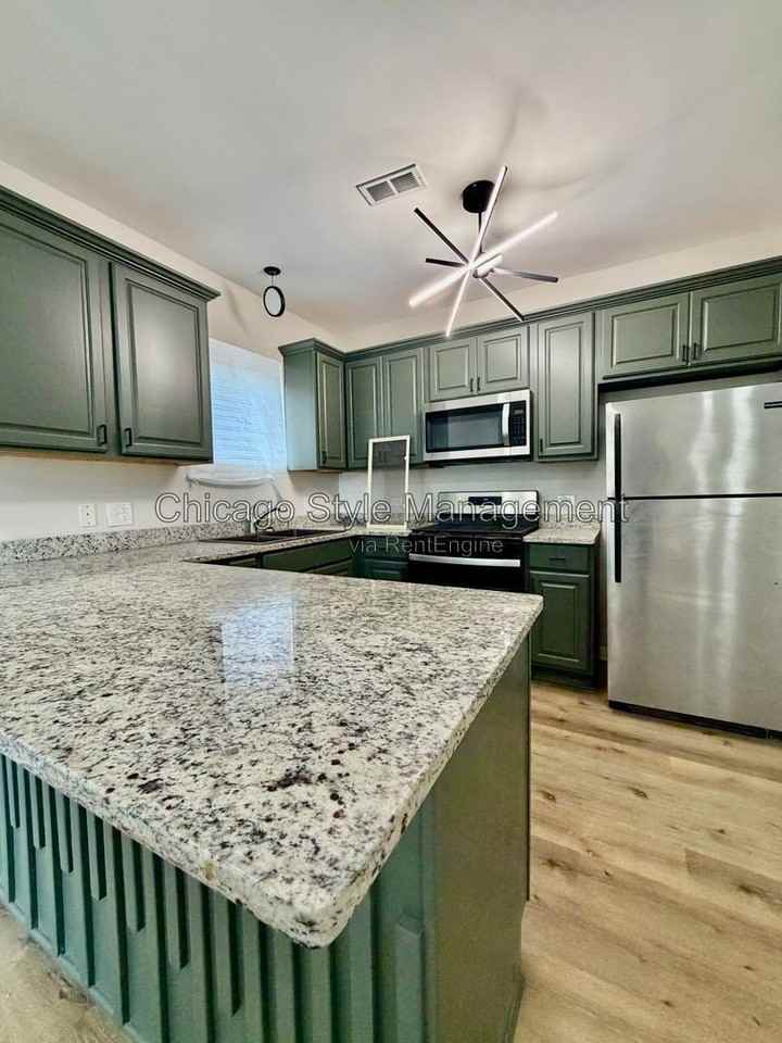 6439 S Saint Lawrence Ave #2 - Photo 2 of 17