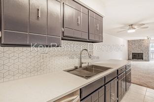 865 S Quebec St #304A - Photo 1 of 1