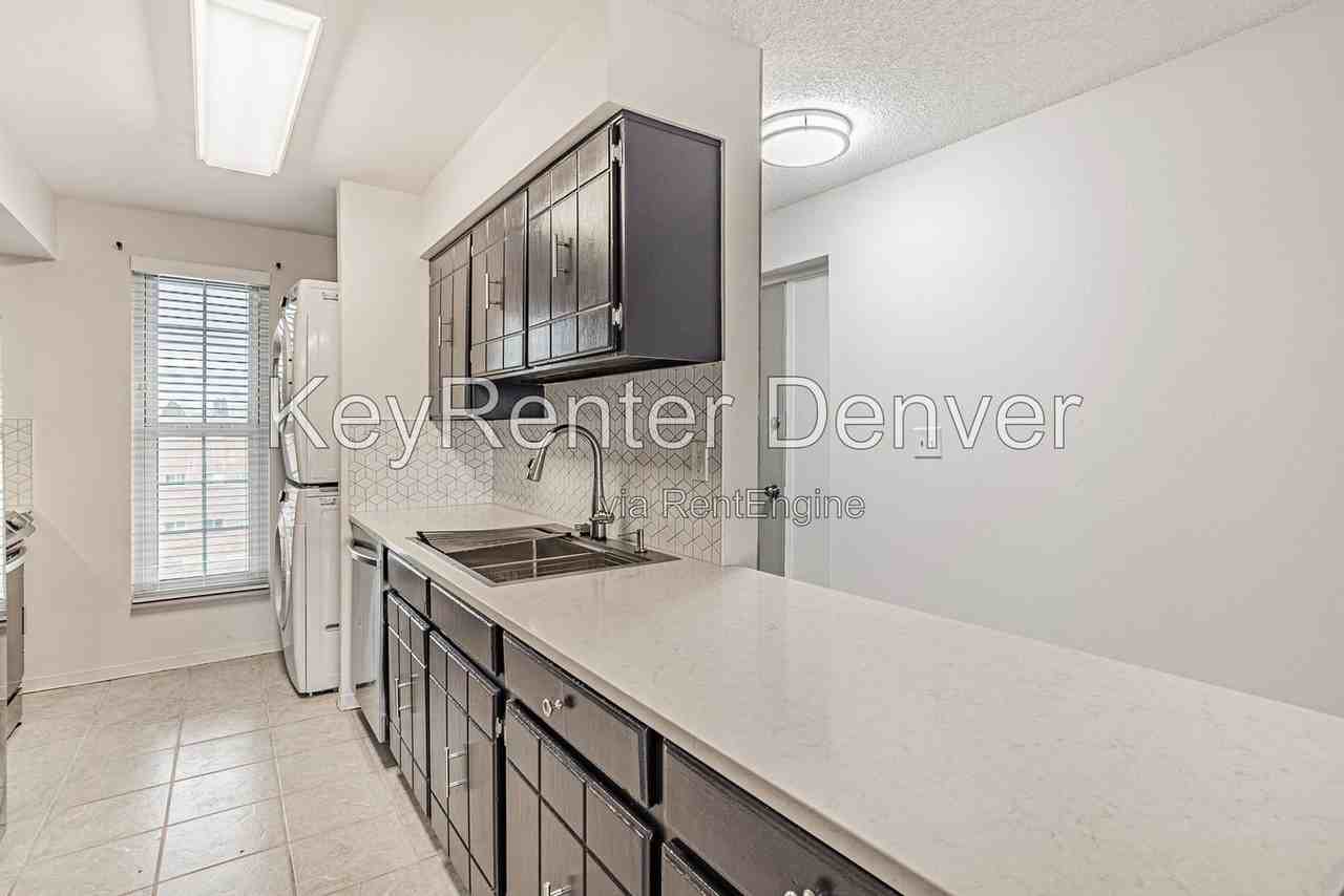 865 S Quebec St #304A - Photo 2 of 26
