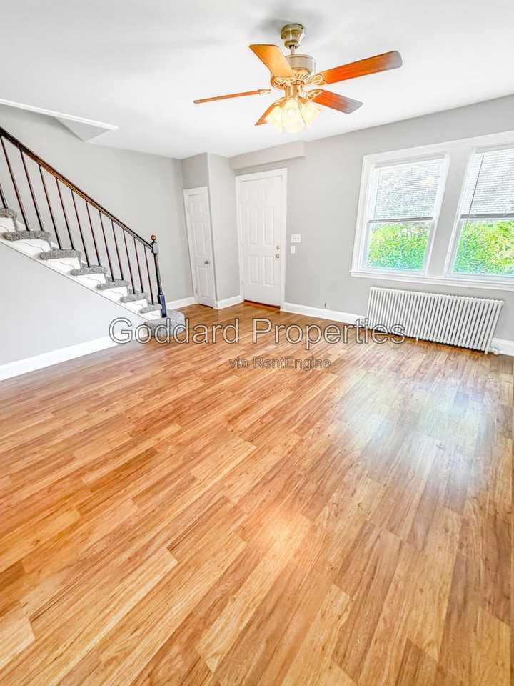 37 N Bernice Ave - Photo 3 of 20