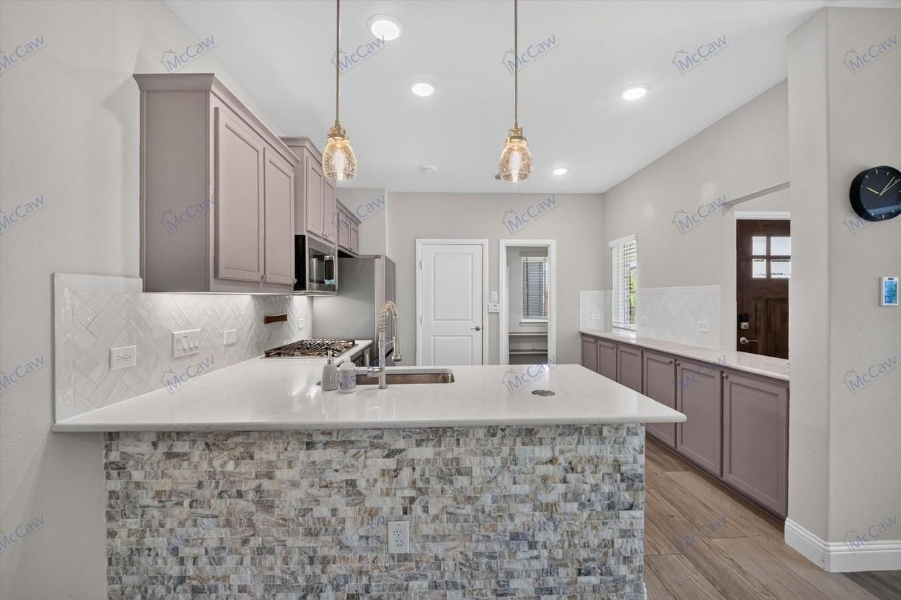 159 Bryant Ln - Photo 6 of 19