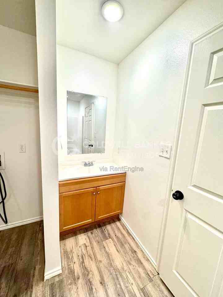 2117 E Broadway #1 - Photo 2 of 49