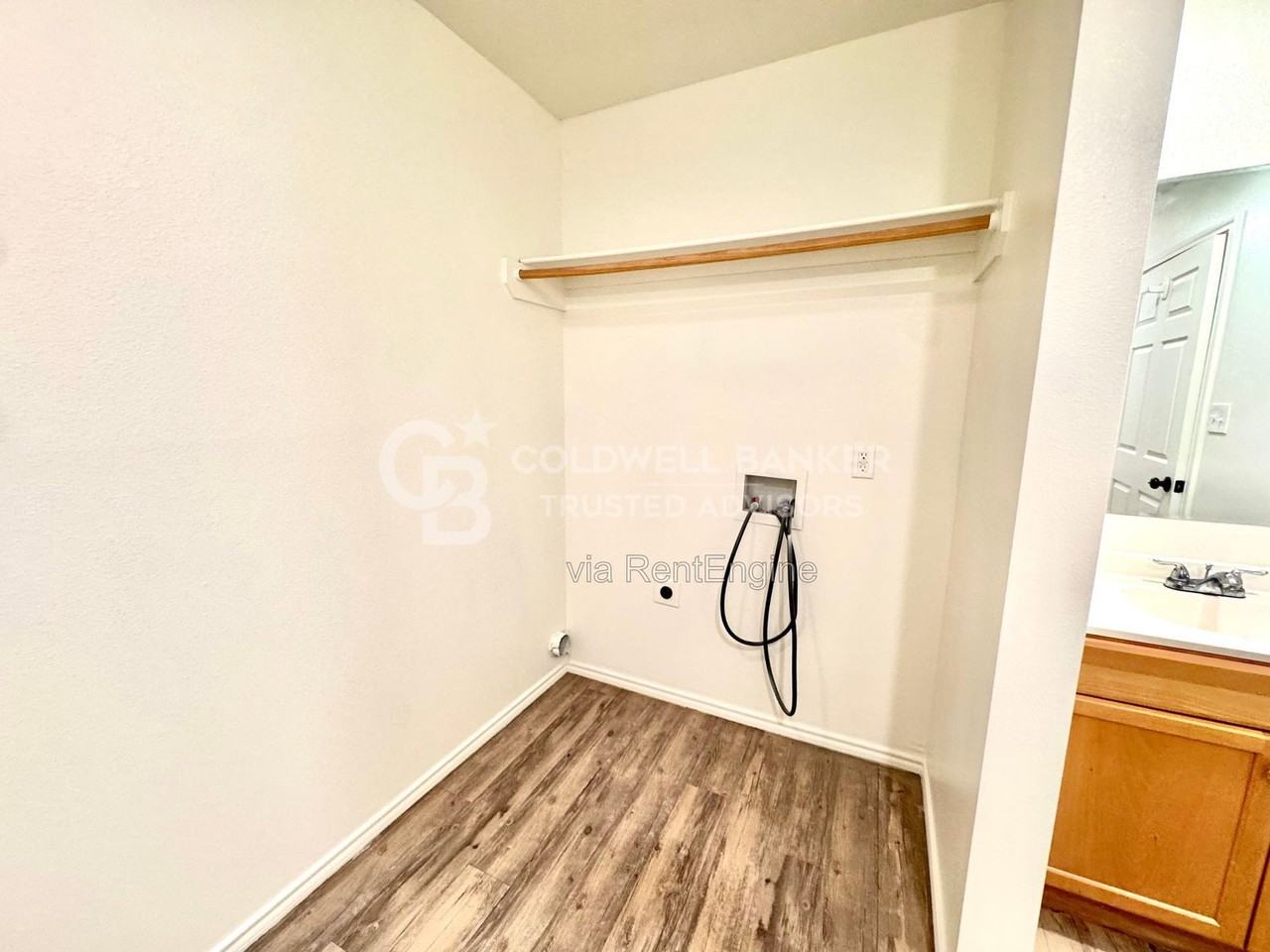 2123 E Broadway #2 - Photo 5 of 26