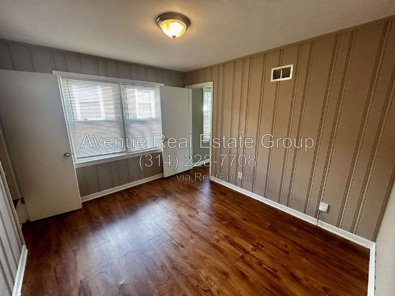 242 Emerling Dr - Photo 5 of 13