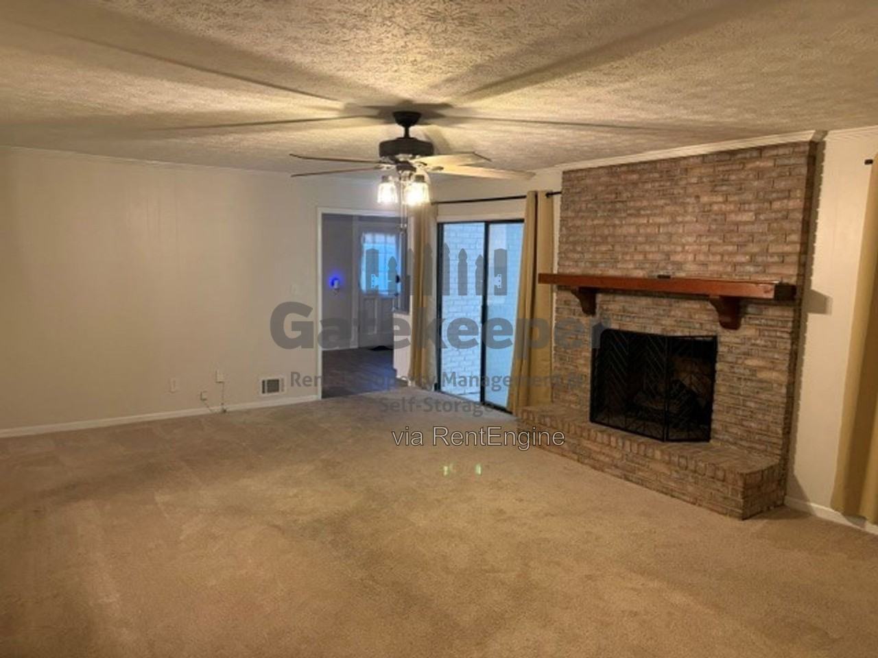120 Riley Ct - Photo 4 of 16