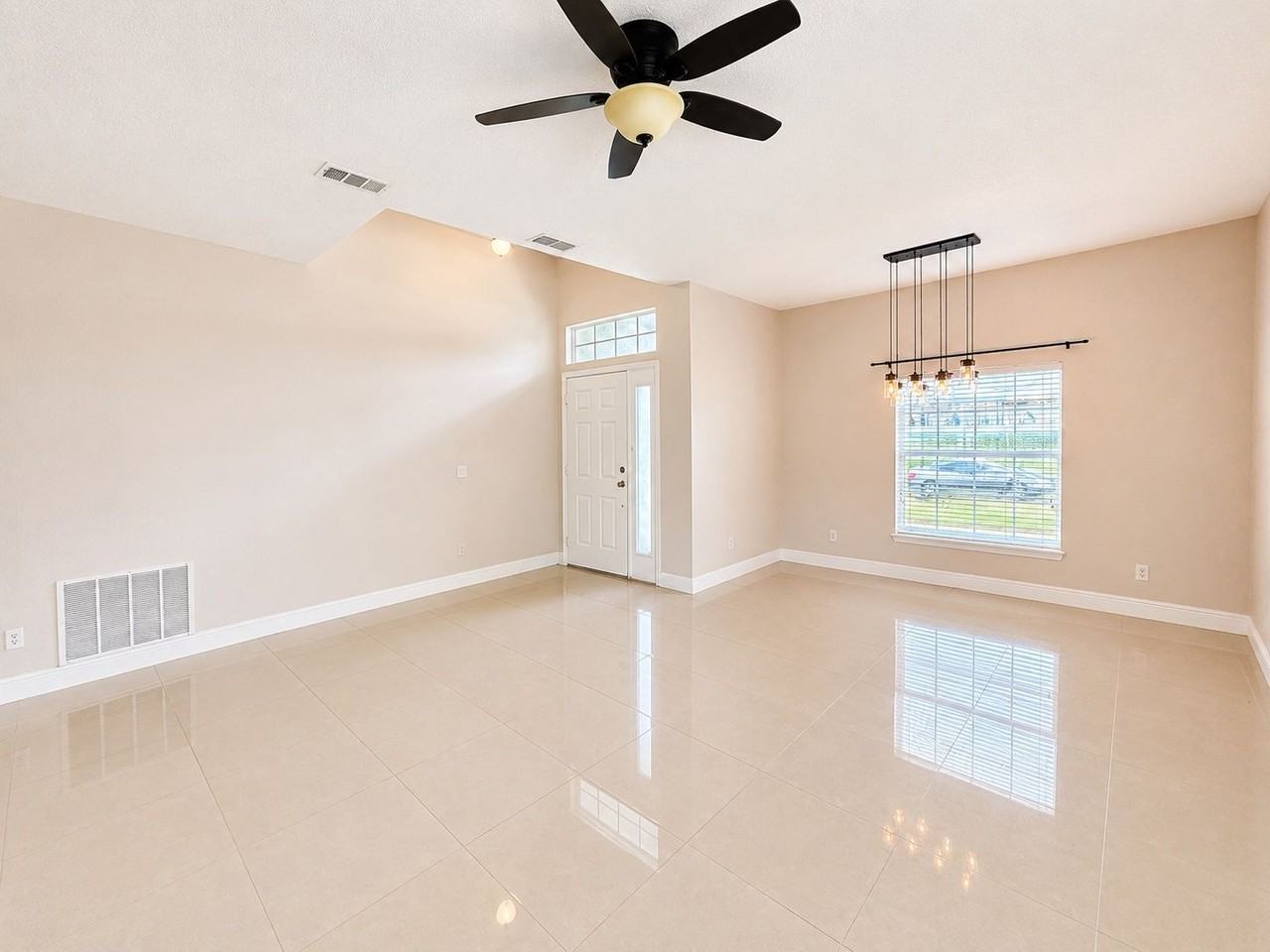 1778 Ribbon Falls Pkwy - Photo 6 of 27