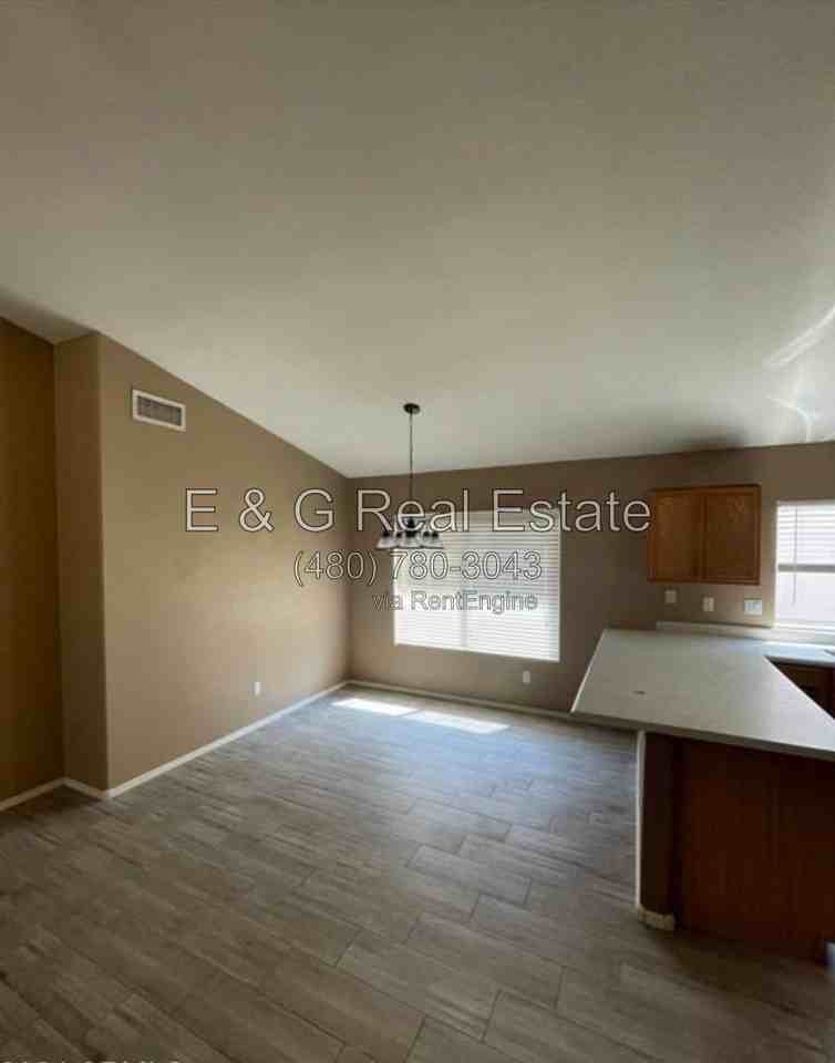 11350 W Eden Mckenzie Dr - Photo 5 of 10