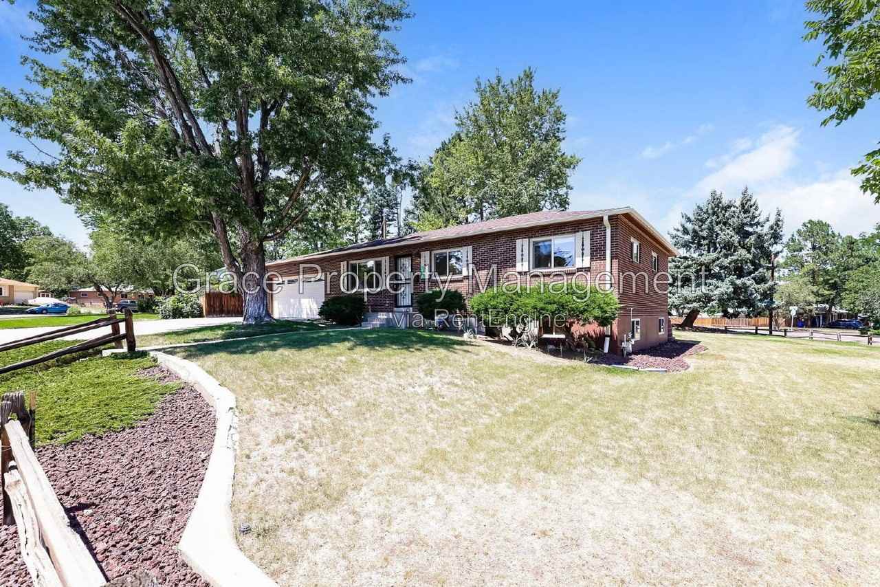 12396 W Ohio Cir - Photo 2 of 21