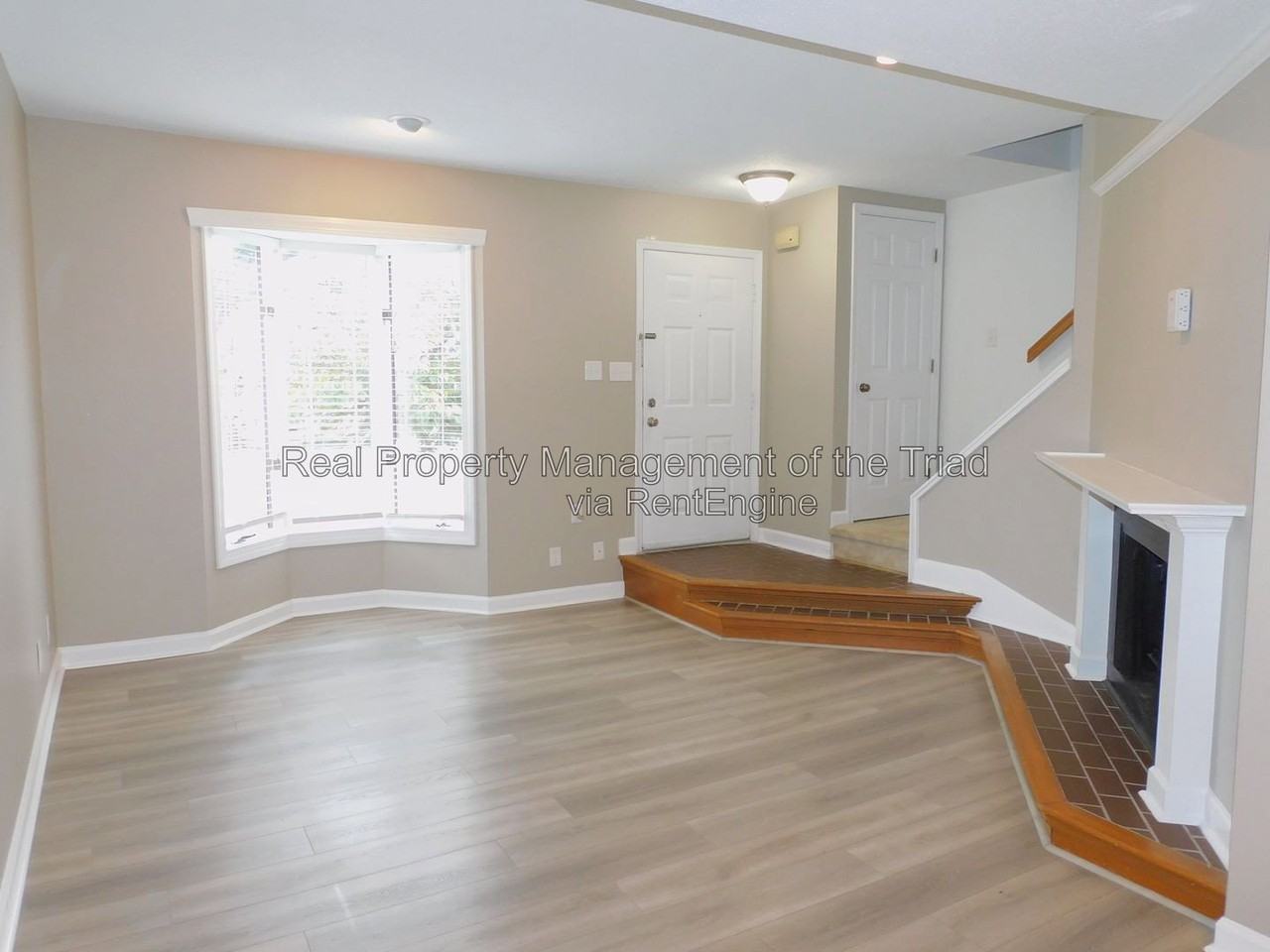805 W Mcgee St #B - Photo 2 of 24