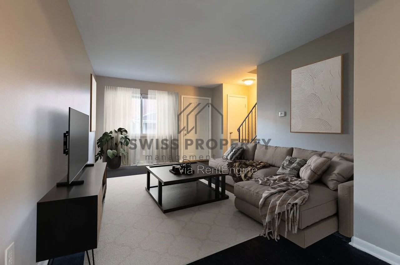 892 N Meadows Ct #L - Photo 7 of 15