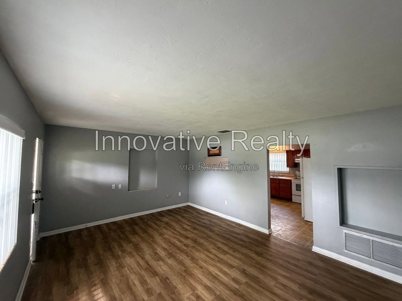 145 S Sheridan Ave - Photo 3 of 17