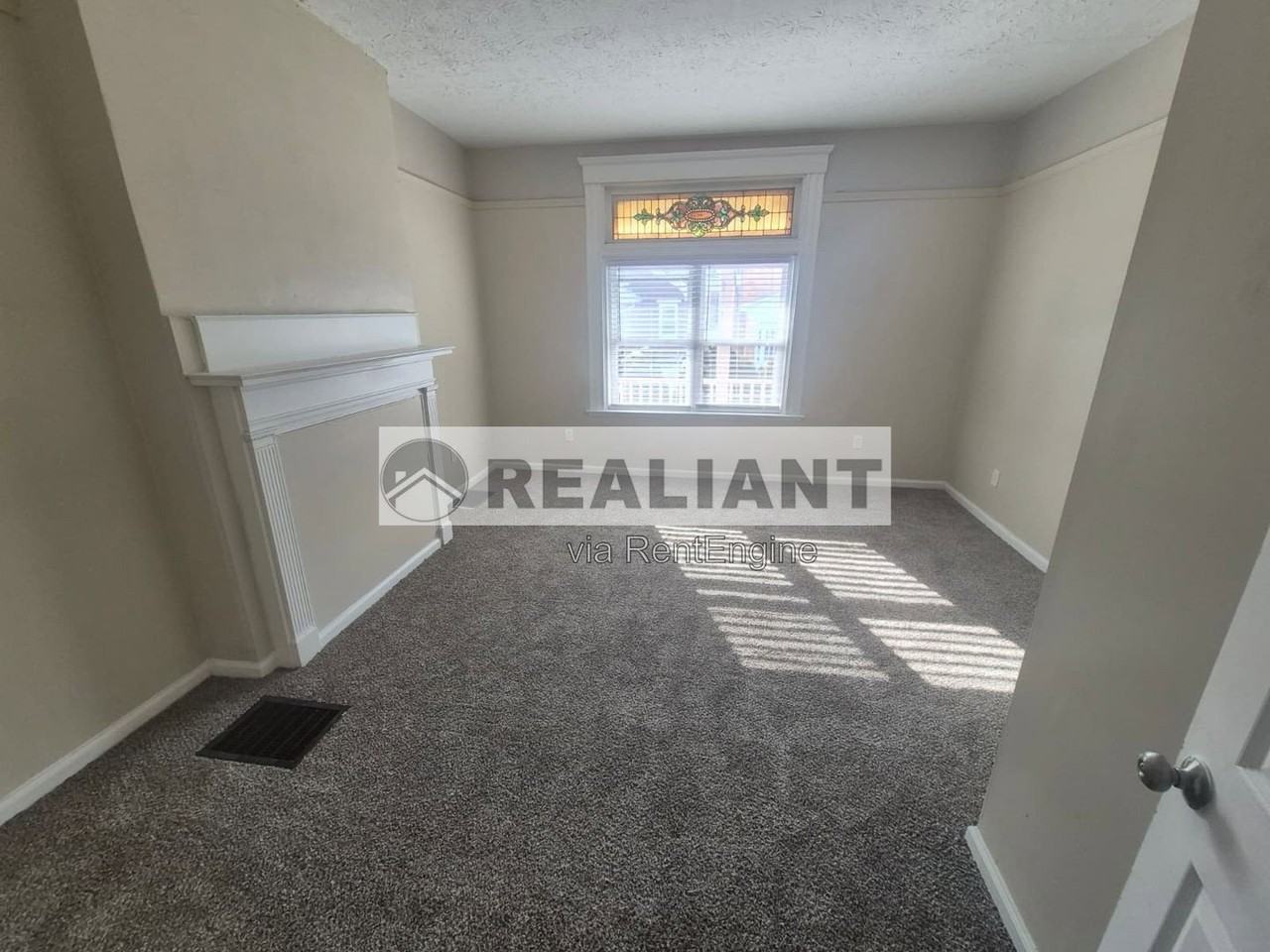 132 Evergreen Ave #1 - Photo 2 of 19