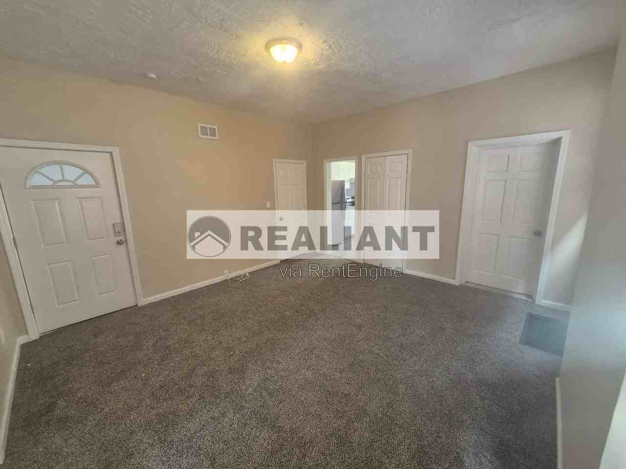 132 Evergreen Ave #1 - Photo 7 of 19