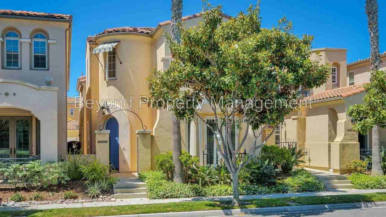 2947 Farragut Rd - Photo 2 of 27