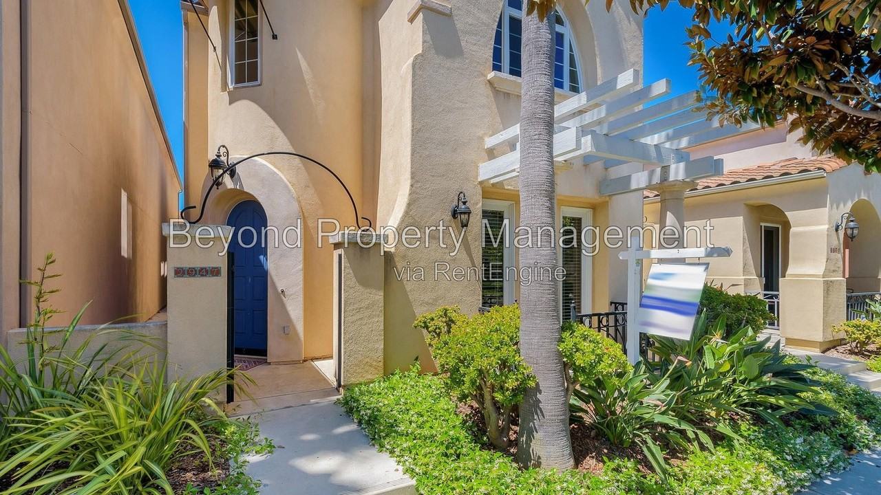 2947 Farragut Rd - Photo 3 of 27