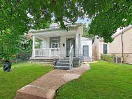 featured image of 1821 Date St