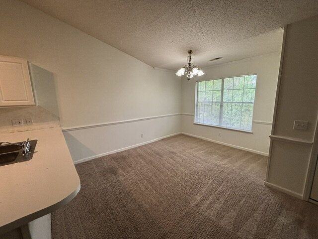 2924 Mulberry Ln - Photo 4 of 18