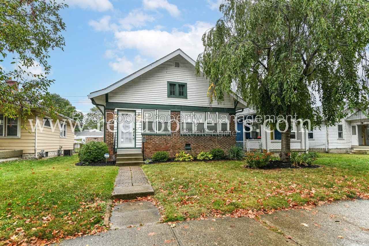 1028 N Kealing Ave - Photo 2 of 26