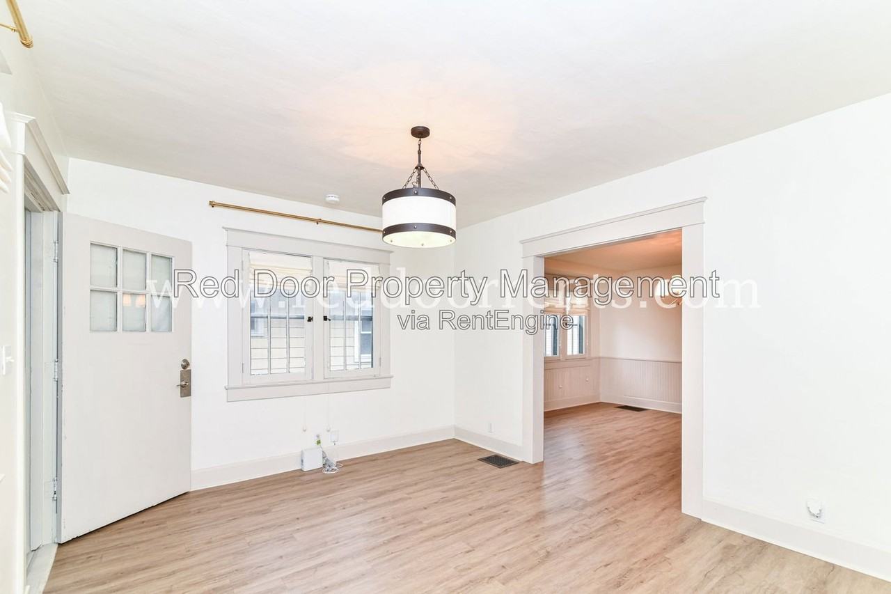 1028 N Kealing Ave - Photo 5 of 26